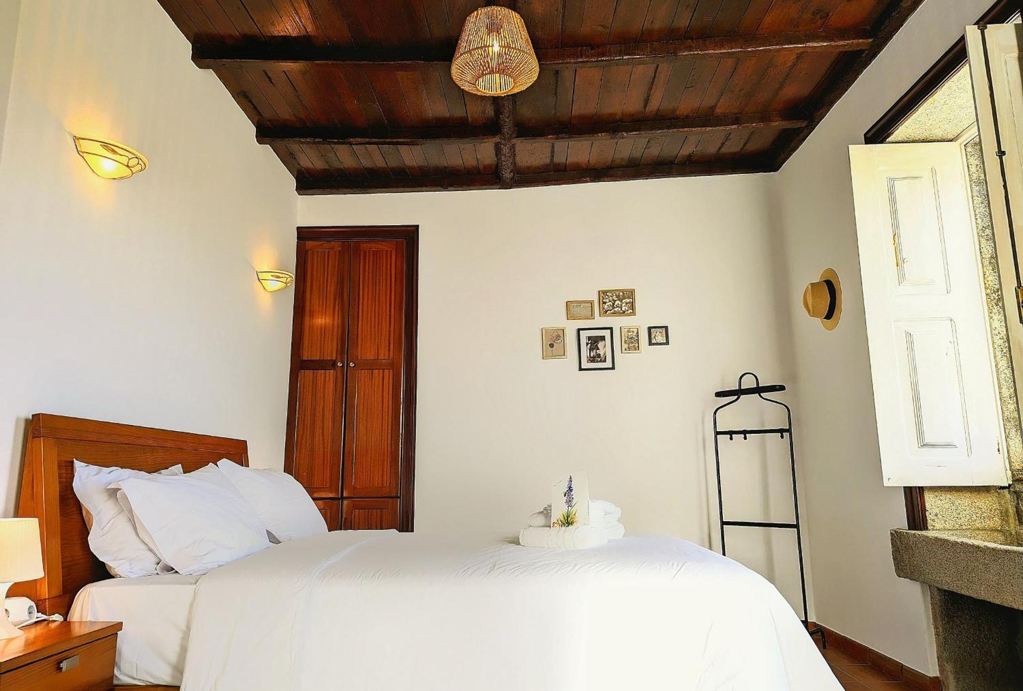 Torre De Santiago - Guest House 维拉·普拉亚·德·安科拉 外观 照片